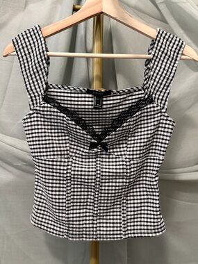 Forever 21 Black and White Fitted Tank Top